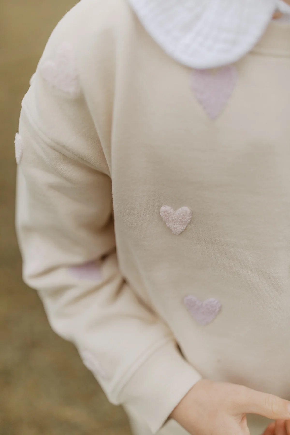 OVERSIZED SWEATSHIRT 'TERRY HEARTS' IN CAPPUCCINO