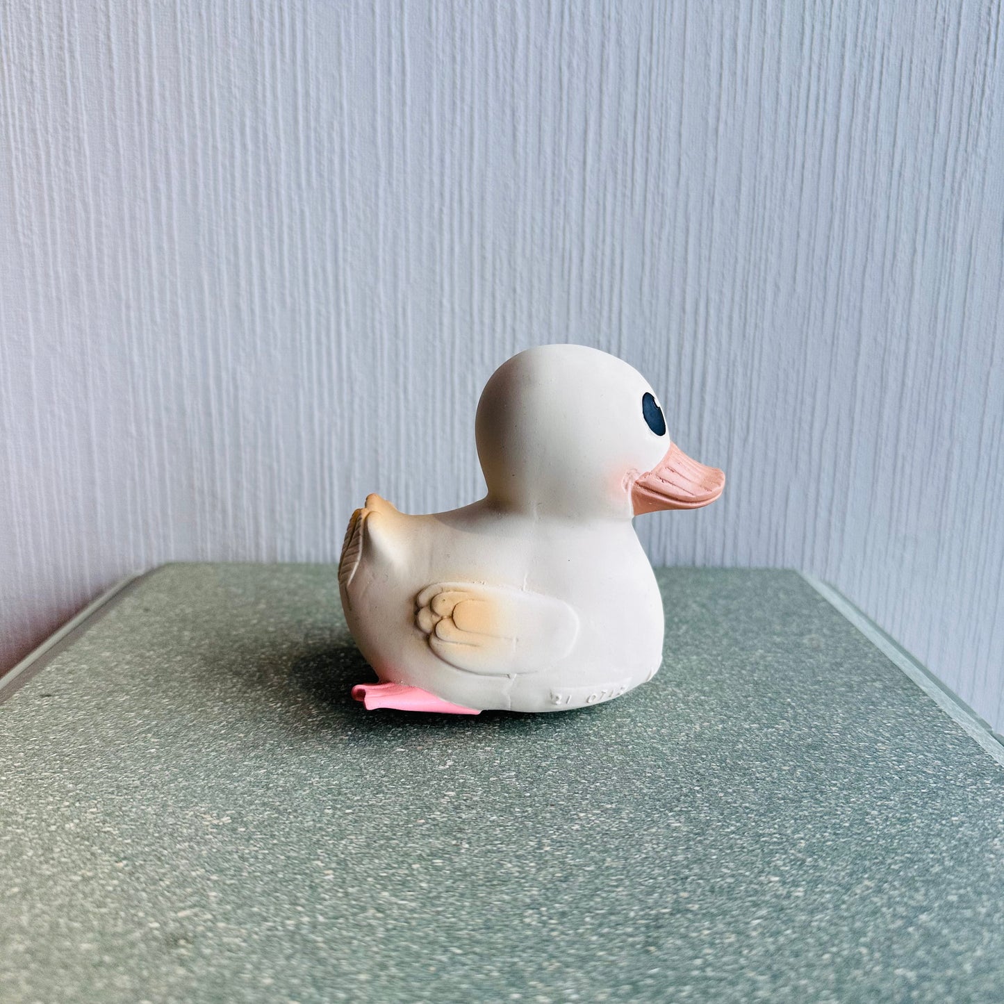 kleine Badeente ohne Loch aus Naturkautschuk