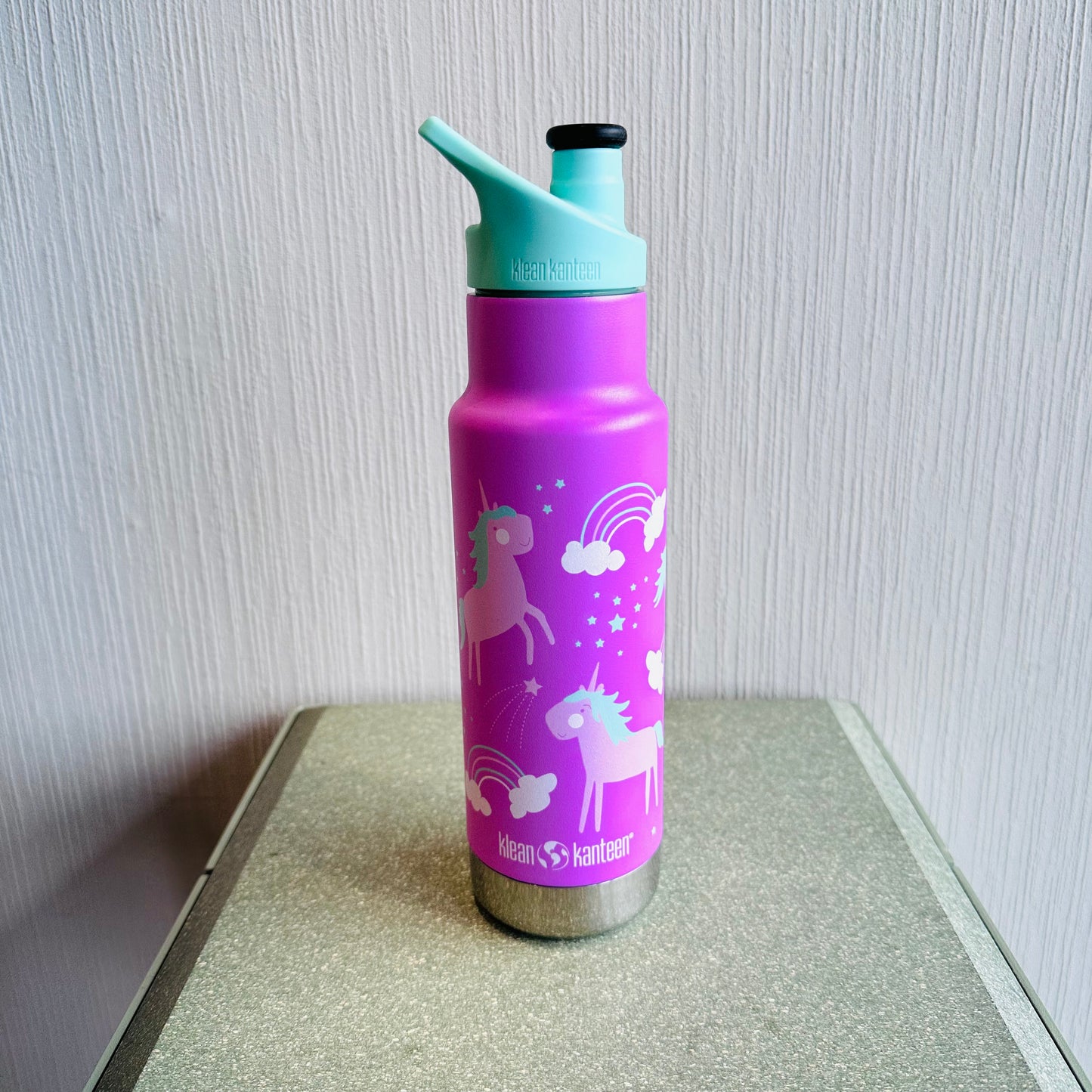 Trinkflasche isoliert 355ml Unicorns