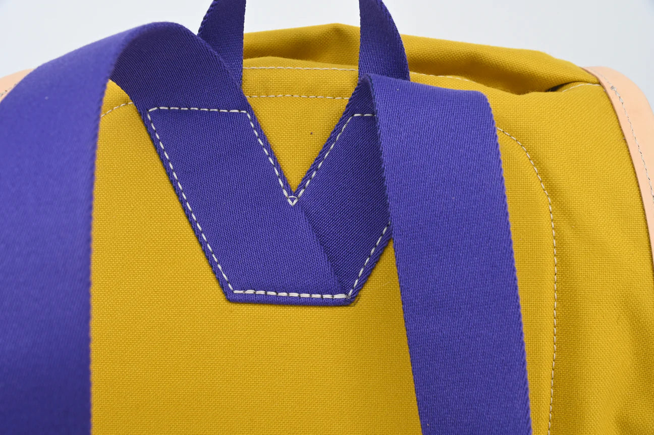 Kindergarten Rucksack mustard sky