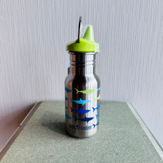 Trinkflasche Shark 355ml Slippy cap